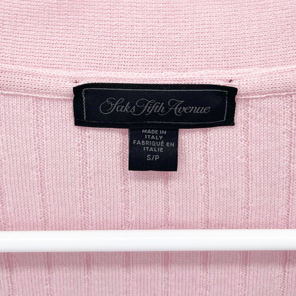 Saks Fifth Avenue Women's Pale Pink Wool Ribbed V Neck Cardigan Sweater Small - Picture 3 of 4